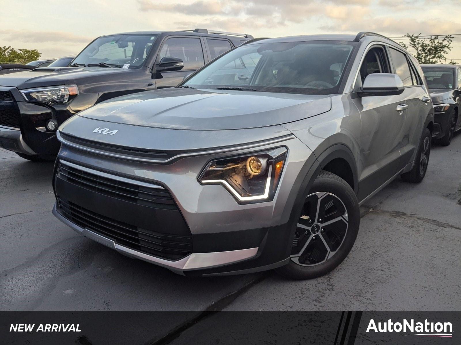 2025 Kia Niro Vehicle Photo in Miami, FL 33135