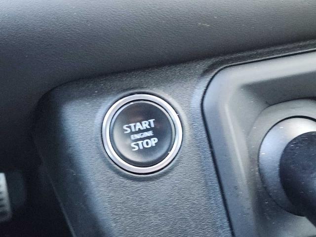 2022 Defender Vehicle Photo in Grapevine, TX 76051