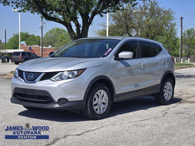 2019 Nissan Rogue Sport Vehicle Photo in DENTON, TX 76210-9321
