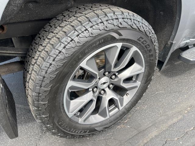 2019 Chevrolet Silverado 1500 Vehicle Photo in GREEN BAY, WI 54304-5303