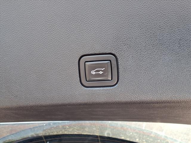 2022 Cadillac XT6 Vehicle Photo in SMITHTOWN, NY 11787-5023