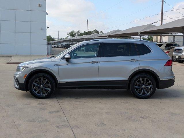 2022 Volkswagen Tiguan Vehicle Photo in SELMA, TX 78154-1459