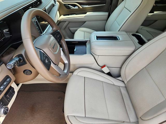 2023 GMC Yukon Vehicle Photo in DENTON, TX 76210-9321