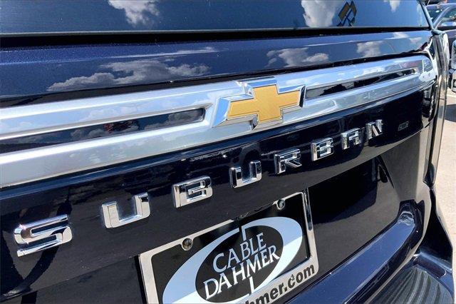 2023 Chevrolet Suburban Vehicle Photo in KANSAS CITY, MO 64114-4502