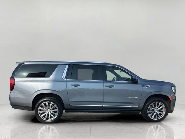 2022 GMC Yukon XL Vehicle Photo in MANITOWOC, WI 54220-5838