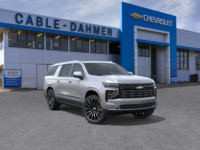 2025 Chevrolet Suburban Vehicle Photo in KANSAS CITY, MO 64114-4502