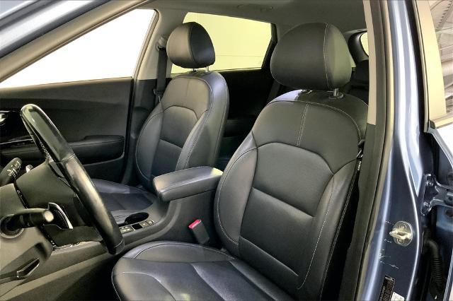 2020 Kia Niro Vehicle Photo in Lees Summit, MO 64086