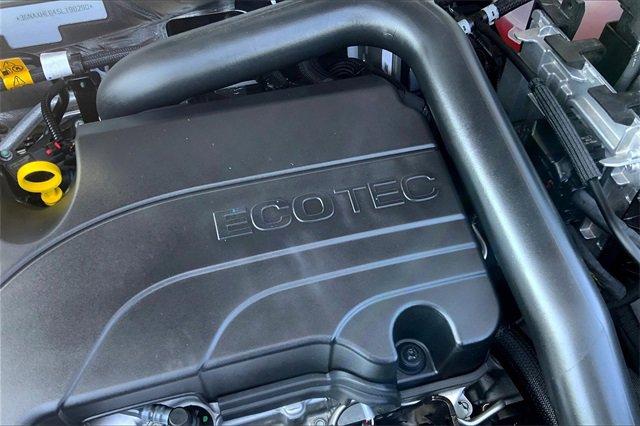 2025 Chevrolet Equinox Vehicle Photo in TOPEKA, KS 66609-0000