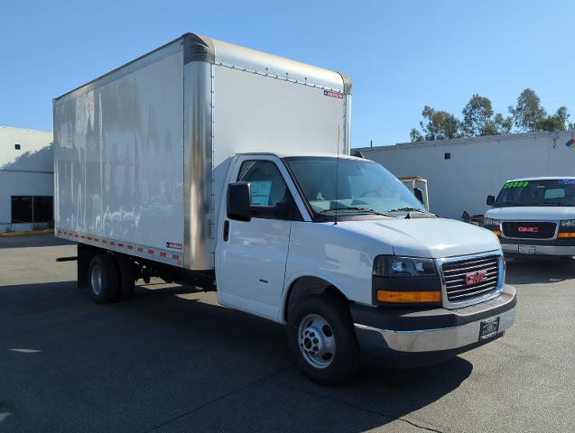 2024 GMC Savana Cutaway 3500 Vehicle Photo in PASADENA, CA 91107-3803