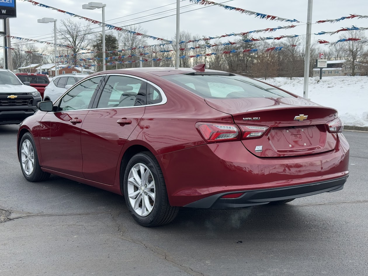 2019 Chevrolet Malibu Vehicle Photo in BOONVILLE, IN 47601-9633