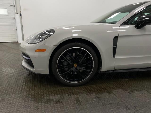 2018 Porsche Panamera Vehicle Photo in Appleton, WI 54913