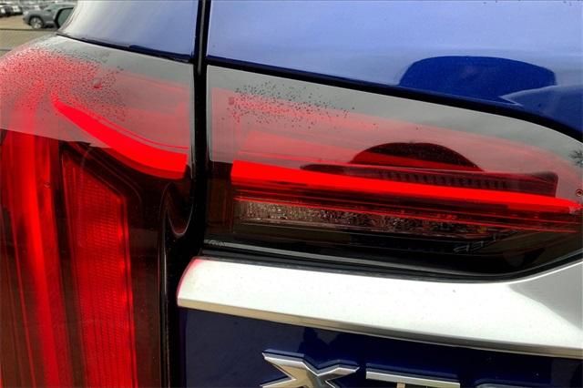 2024 Cadillac XT6 Vehicle Photo in KANSAS CITY, MO 64114-4545