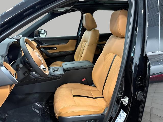 2025 Mazda CX-70 Vehicle Photo in Green Bay, WI 54304