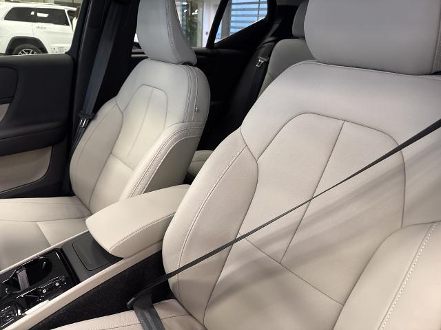 2025 Volvo XC40 Vehicle Photo in Grapevine, TX 76051