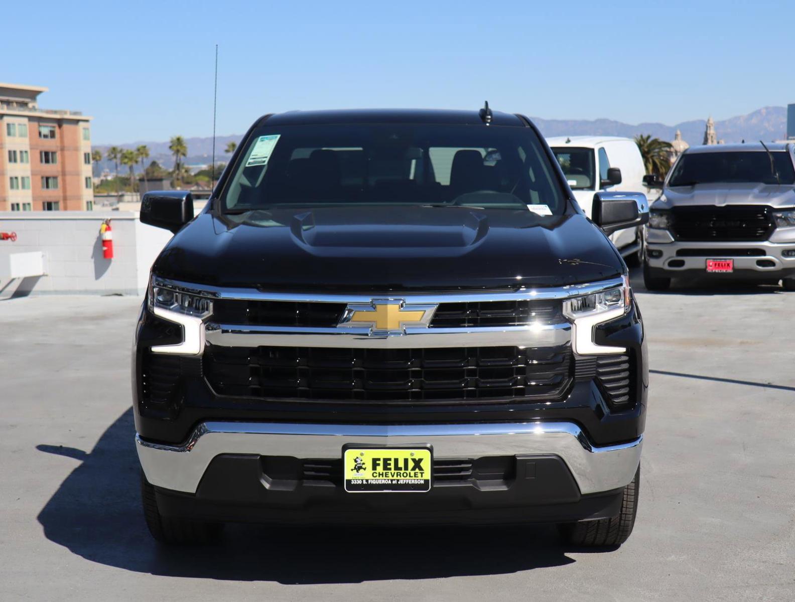 2025 Chevrolet Silverado 1500 Vehicle Photo in LOS ANGELES, CA 90007-3794