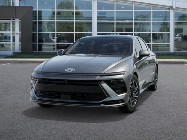 2025 Hyundai SONATA Hybrid Vehicle Photo in Appleton, WI 54913