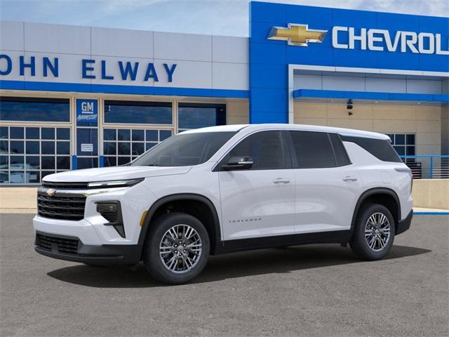 2024 Chevrolet Traverse Vehicle Photo in ENGLEWOOD, CO 80113-6708
