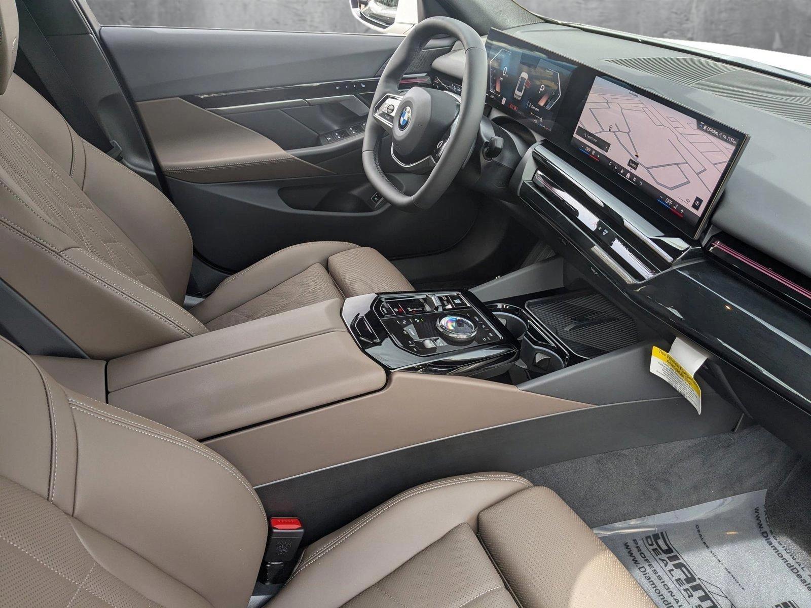 2024 BMW 530i xDrive Vehicle Photo in Towson, MD 21204