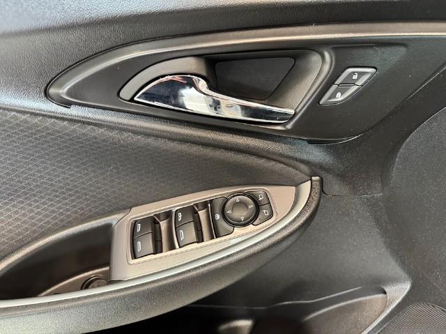 2024 Chevrolet Malibu Vehicle Photo in Green Bay, WI 54304