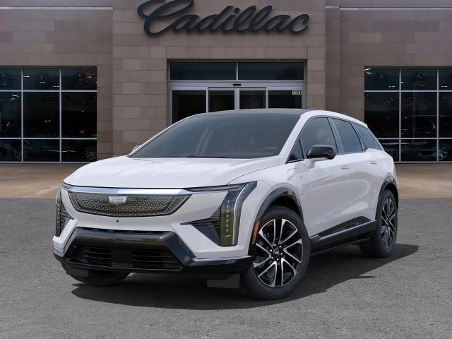 2025 Cadillac OPTIQ Vehicle Photo in KANSAS CITY, MO 64114-4545