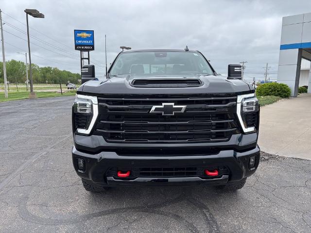 2025 Chevrolet Silverado 2500 HD Vehicle Photo in MANHATTAN, KS 66502-5036