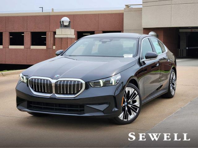 2025 BMW 530i xDrive Vehicle Photo in PLANO, TX 75024