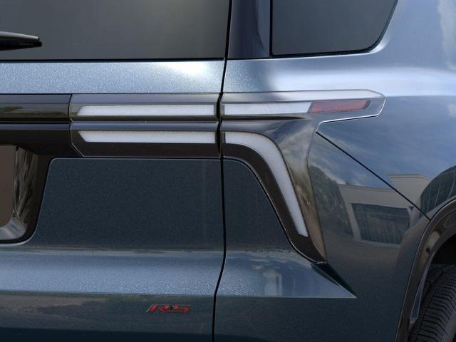 2025 Chevrolet Traverse Vehicle Photo in Roslyn, NY 11576