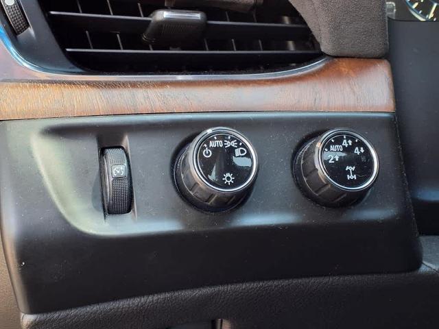 2015 Cadillac Escalade Vehicle Photo in San Antonio, TX 78230-1001