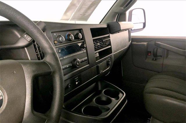 2023 GMC Savana Cargo 2500 Vehicle Photo in KANSAS CITY, MO 64114-4502