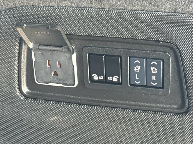 2022 Cadillac Escalade ESV Vehicle Photo in Grapevine, TX 76051
