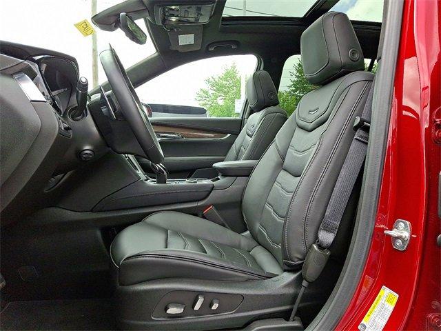 2024 Cadillac XT6 Vehicle Photo in ALLENTOWN, PA 18103-7399