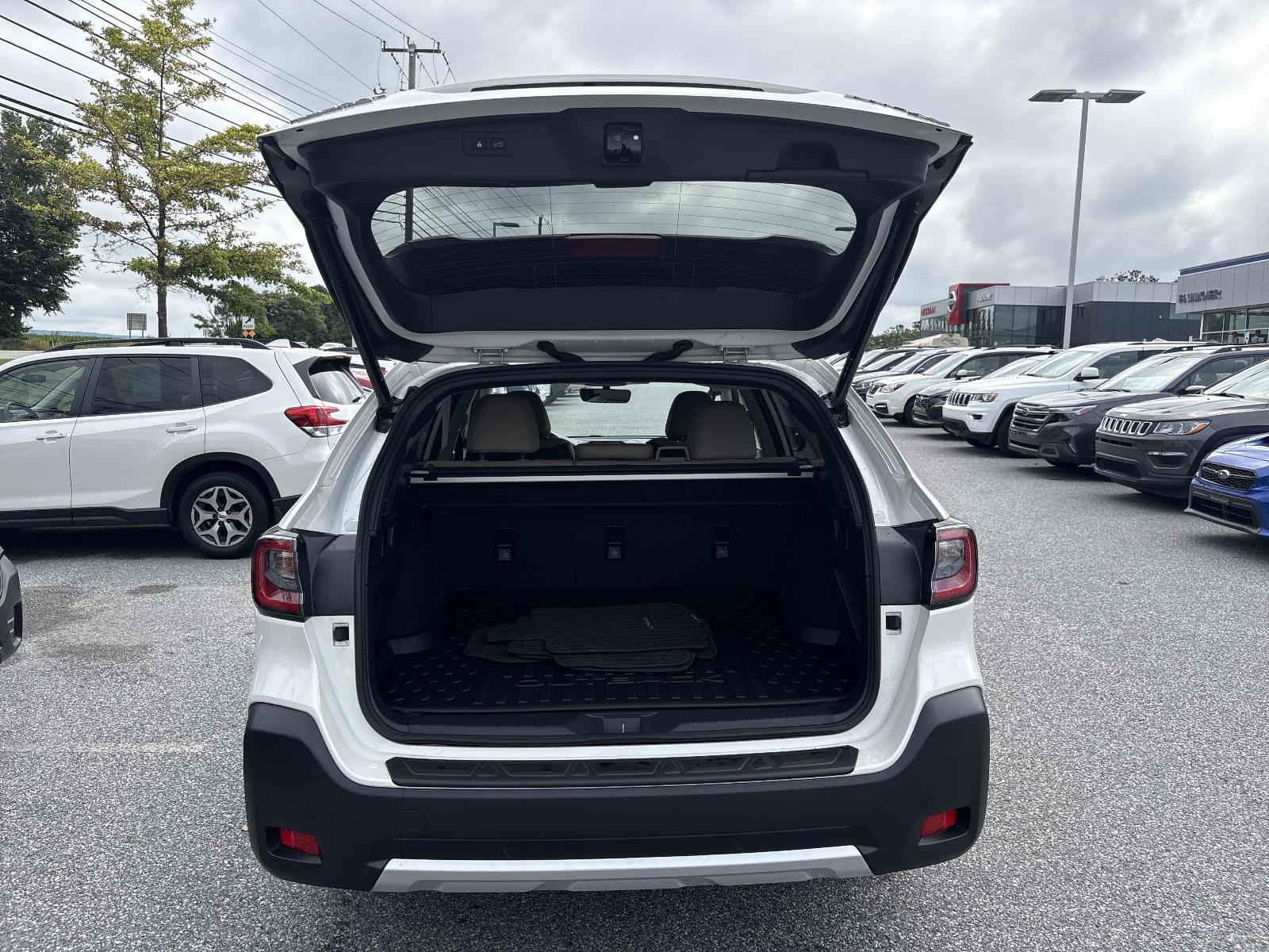 2024 Subaru Outback Vehicle Photo in Mechanicsburg, PA 17050