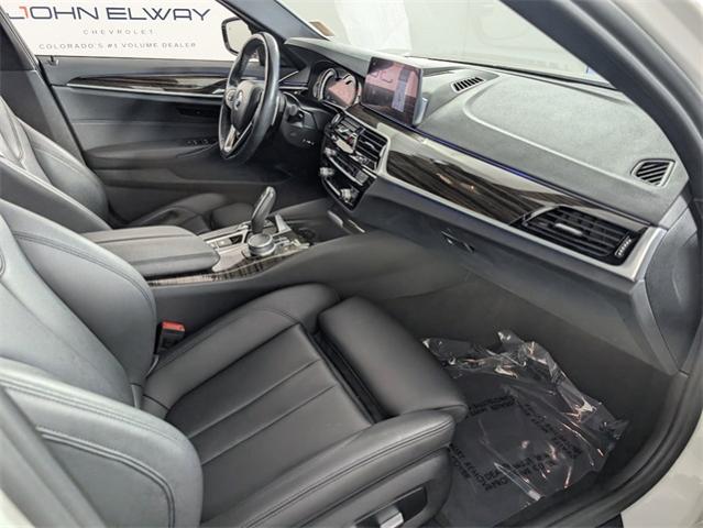 2019 BMW 530i xDrive Vehicle Photo in ENGLEWOOD, CO 80113-6708