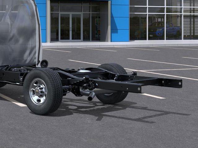 2025 Chevrolet Express Commercial Cutaway Vehicle Photo in TOPEKA, KS 66609-0000