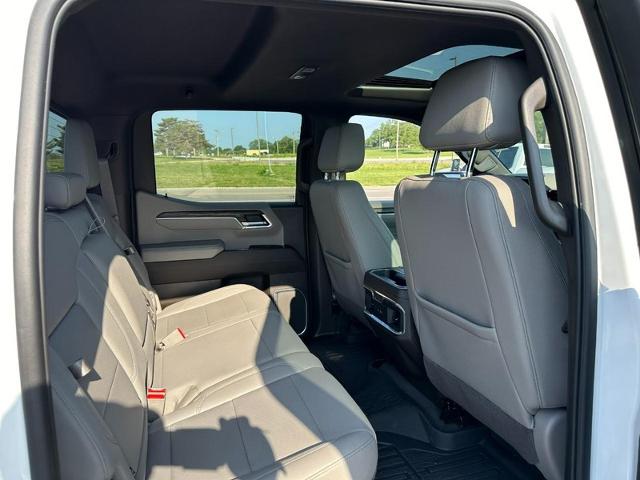 2023 GMC Sierra 1500 Vehicle Photo in COLUMBIA, MO 65203-3903