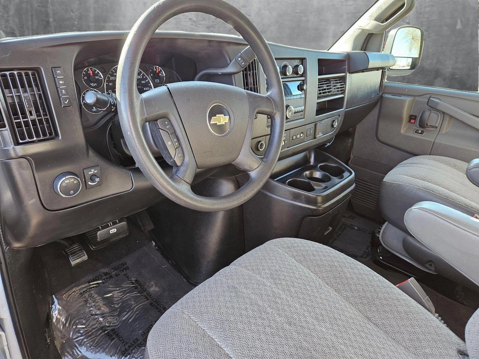 2020 Chevrolet Express Passenger Vehicle Photo in MESA, AZ 85206-4395