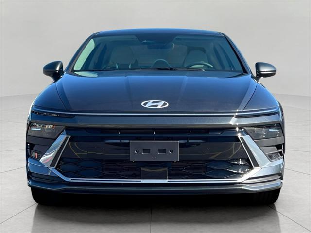 2025 Hyundai SONATA Vehicle Photo in Green Bay, WI 54304