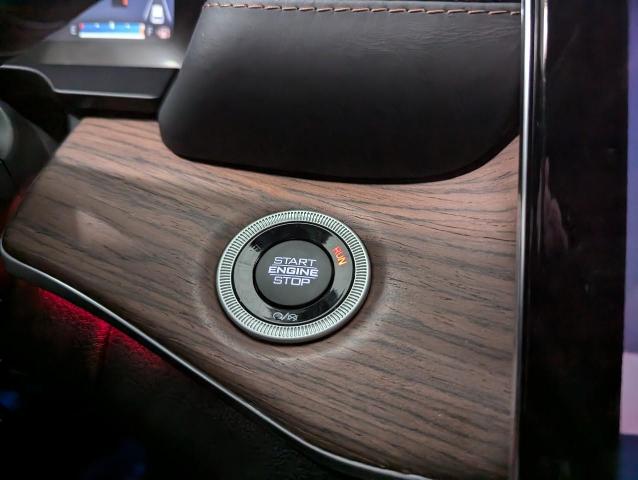 2023 Jeep Grand Cherokee L Vehicle Photo in APPLETON, WI 54914-4656