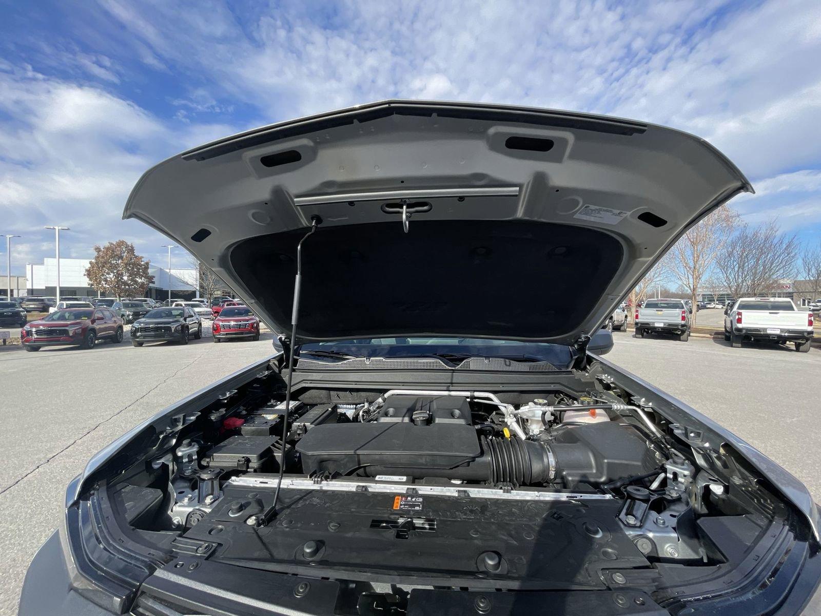 2025 Chevrolet Colorado Vehicle Photo in BENTONVILLE, AR 72712-4322