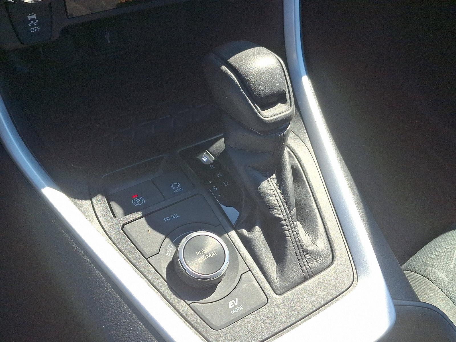 2022 Toyota RAV4 Vehicle Photo in Trevose, PA 19053