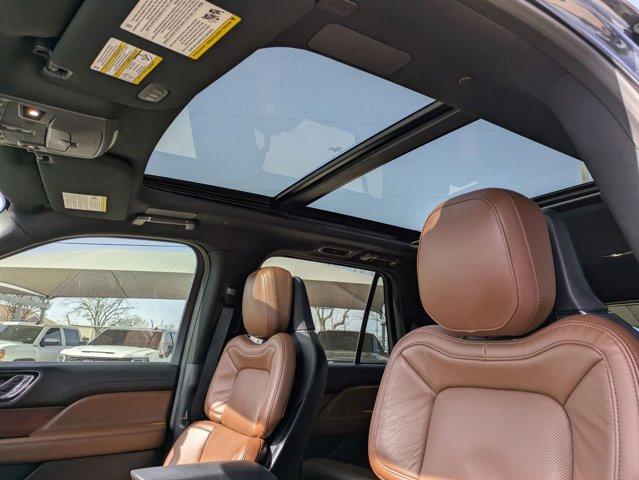 2022 Lincoln Navigator Vehicle Photo in SELMA, TX 78154-1459