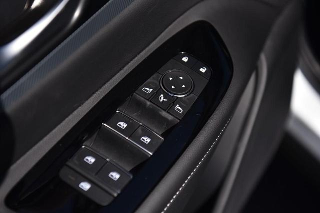 2025 Nissan Murano Vehicle Photo in Ballwin, MO 63011