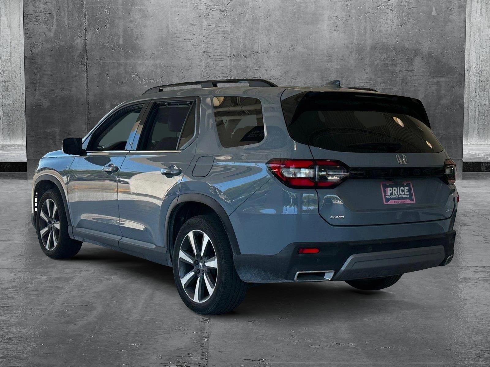 2024 Honda Pilot Vehicle Photo in Hollywood, FL 33021
