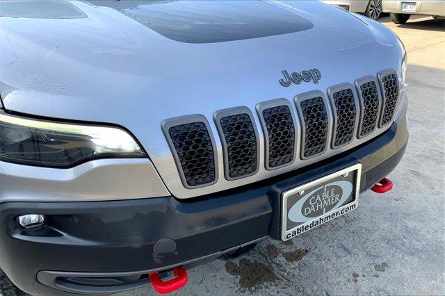 2021 Jeep Cherokee Vehicle Photo in TOPEKA, KS 66609-0000