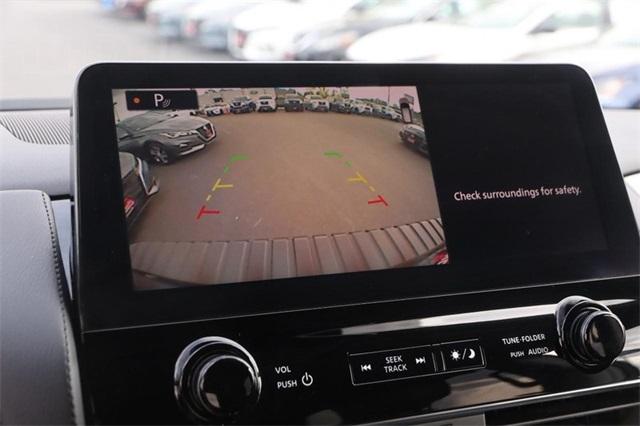 2024 Nissan Armada Vehicle Photo in Hazelwood, MO 63042