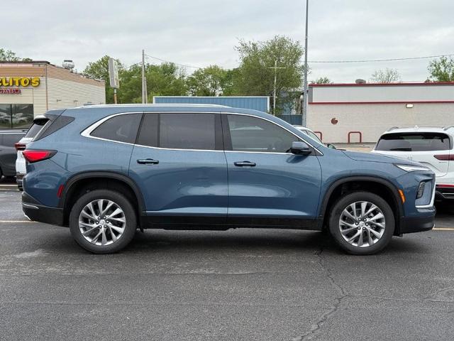 2025 Buick Enclave Vehicle Photo in COLUMBIA, MO 65203-3903