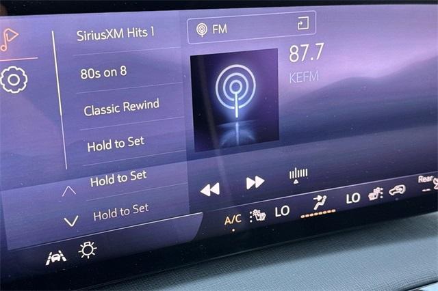 2025 Buick Enclave Vehicle Photo in ELK GROVE, CA 95757-8703