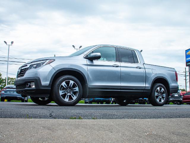 2019 Honda Ridgeline Vehicle Photo in MADISON, IN 47250-1611