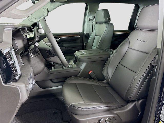2025 GMC Sierra 3500 HD Vehicle Photo in PUYALLUP, WA 98371-4149