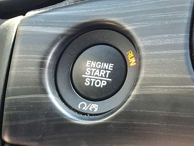 2021 Jeep Grand Cherokee Vehicle Photo in DANBURY, CT 06810-5034